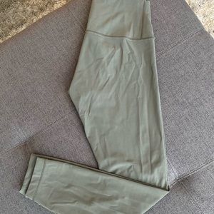 Wunder Under High-Rise Tight 25" 
Full-On Luxtreme